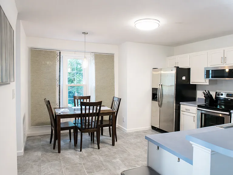 7 Archer Glen Ct — Photo 4
