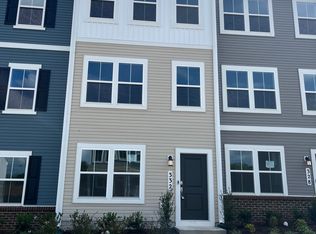 332 Water Course Dr, Ranson, WV 25438