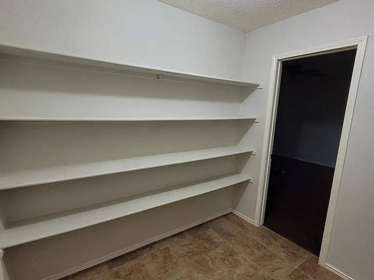 2608 Plantation Dr — Photo 15