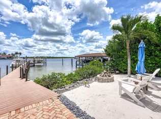 15 Capri Blvd, Naples, FL 34113