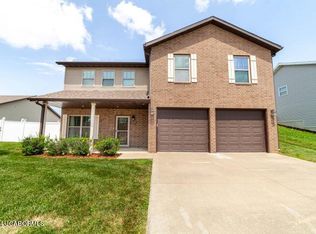 3912 Riley Ct, Jefferson City, MO 65109