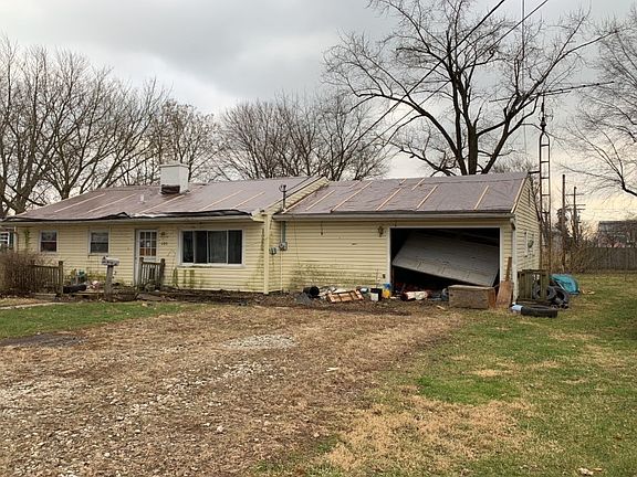 2nd image of 205 Dudley St