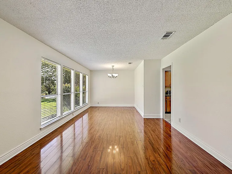 3707 Tarragona Ln — Photo 6