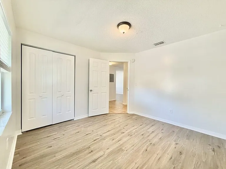 6420 S Adelia Ave #A — Photo 14