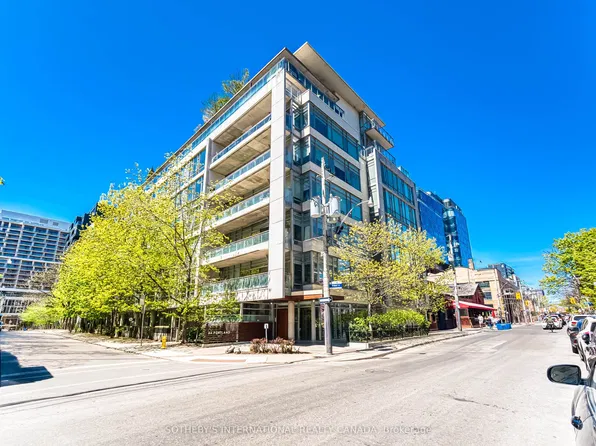 66 Portland St #411, Toronto, ON M5V 2M6