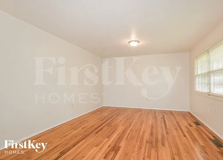 7 Santa Anita Ct — Photo 3