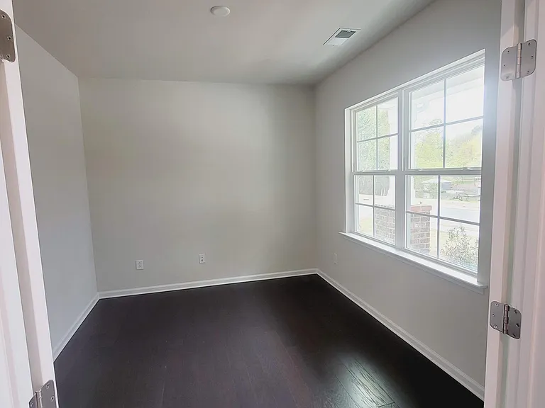 18118 New Mark Ave — Photo 2