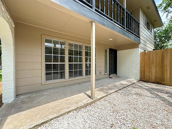 5th image of 16422 Brambling Dr