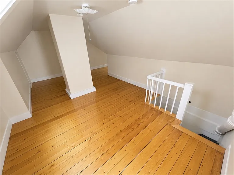 23 Lexington St #23 — Photo 14