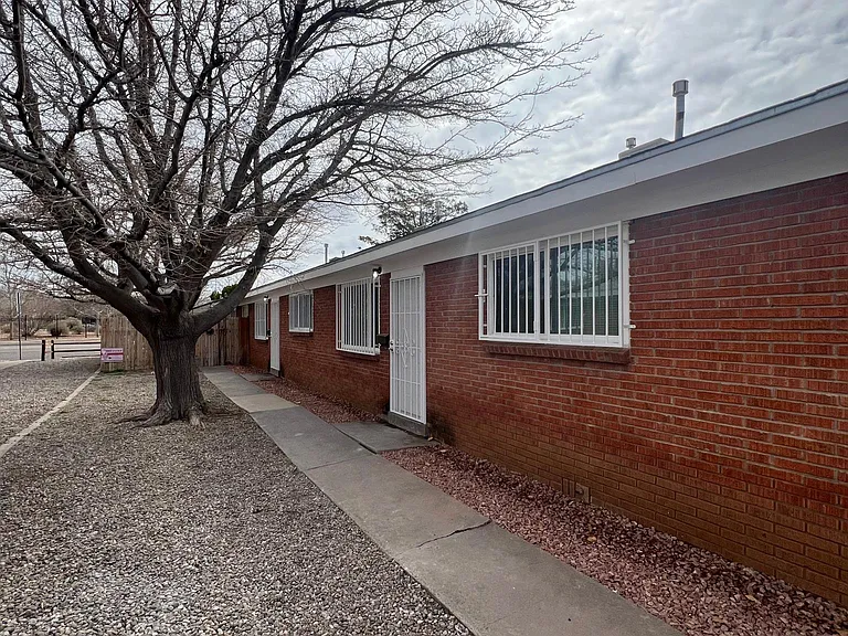 1029 Louisiana Blvd SE #C — Photo 23