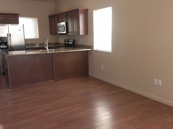 Living Room/Kitchen