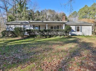 2733 Old Dawsonville Rd, Gainesville, GA 30506