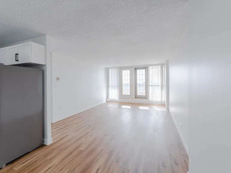 620 67th Ave SW — Photo 8