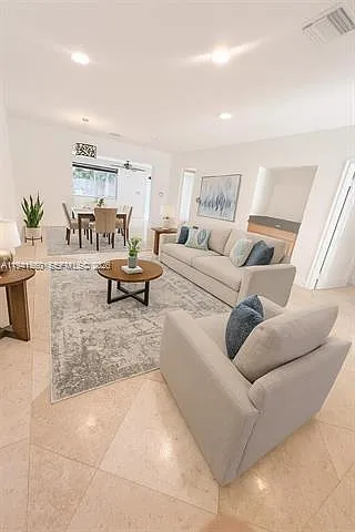 7350 SW 96th St #7350 — Photo 3