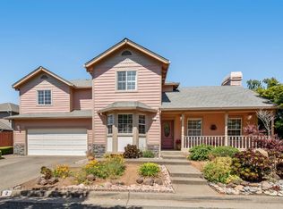 2 Gold Miner Ct, Novato, CA 94947