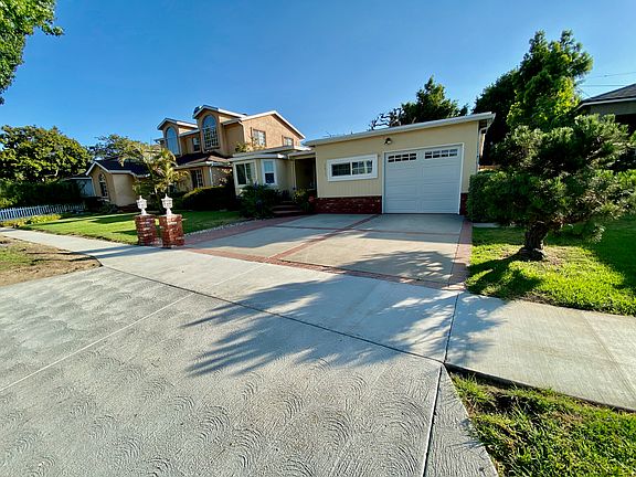 2nd image of 2817 Coolidge Ave