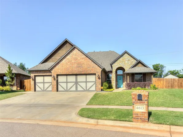 4613 Hambletonian Ln, Mustang, OK 73064
