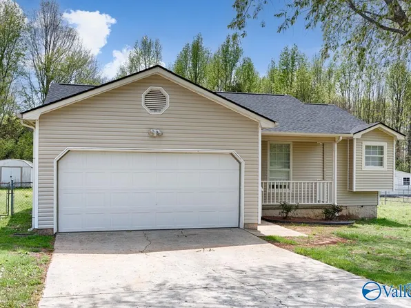 108 Kathleen Dr, Hazel Green, AL 35750