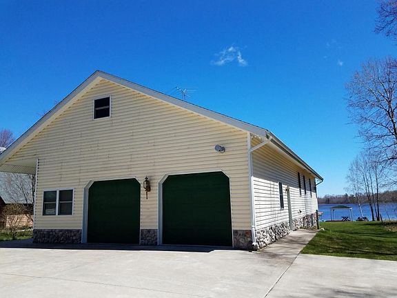 4th image of 33530 W Birch Shores Dr