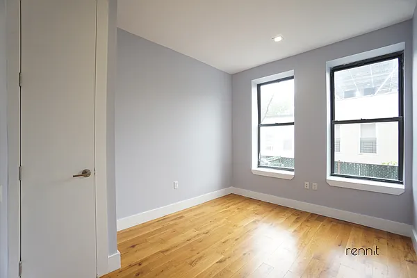 Rented by Rennit Inc. | media 30