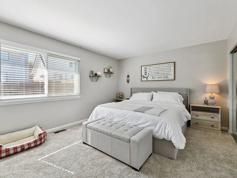 11770 E Asbury Ave — Photo 14