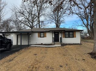 2928 N 154th Ter, Basehor, KS 66007
