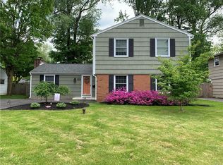 4090 Bel Harbor Dr, Liverpool, NY 13090