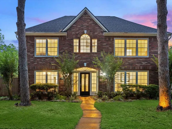 4419 Three Rivers Dr, Sugar Land, TX 77478