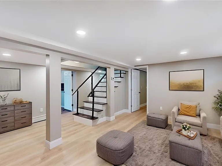 61 Montmorenci Ave #61 — Photo 11