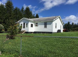 15 Reedy St, Craigsville, WV 26205
