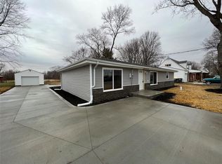 3013 S Central Way, Anderson, IN 46011