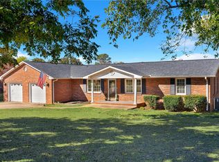109 Carson Dr, Honea Path, SC 29684