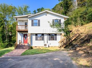 298 Roberts Hill Rd, Marshall, NC 28753