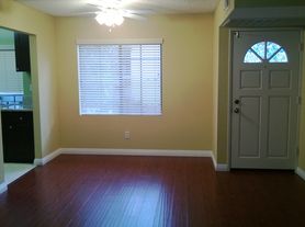 13104 Wimberly Sq