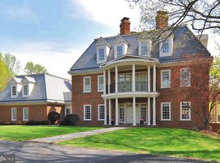 11206 Richland Grove Dr, Great Falls, VA 22066