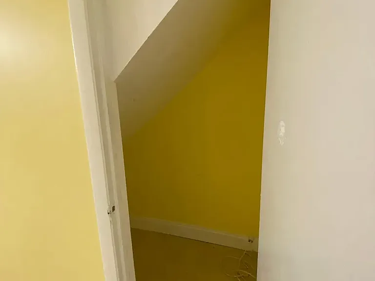 Storage in Masterbed