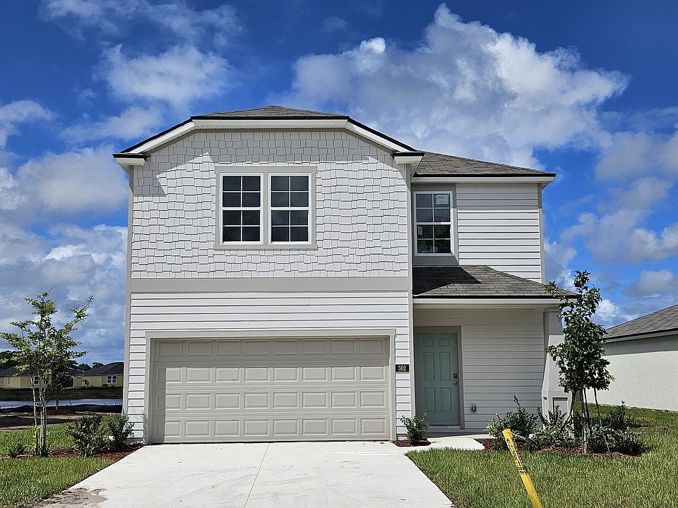 1st image of 302 Ardila Cir