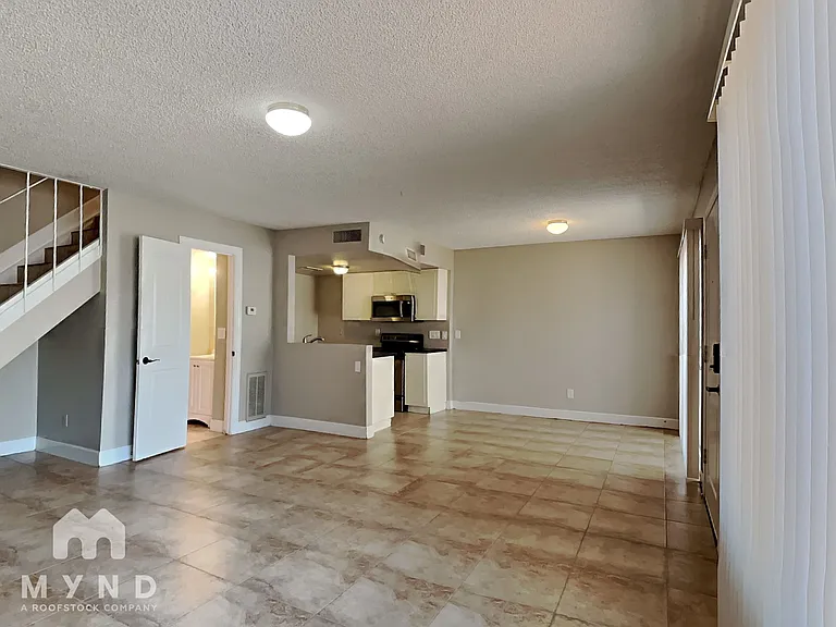 2132 W Glenrosa Ave #78B — Photo 8