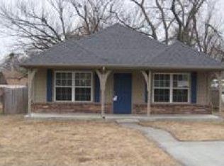 804 N 9th St, Collinsville, OK 74021