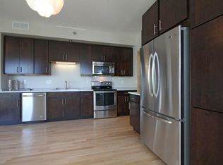 1509 N Jackson St #403, Milwaukee, WI 53202