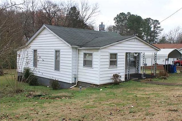 2nd image of 434 Sweetwater Ave