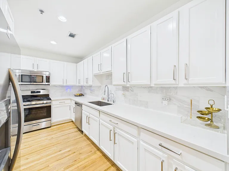 2520 Robinhood St #506 — Photo 20