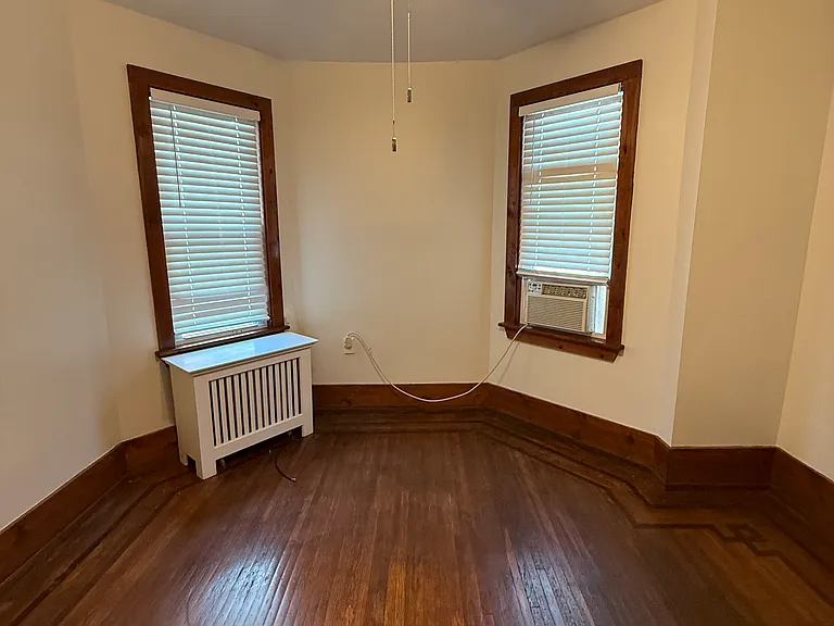 471 Haddon Ave — Photo 5