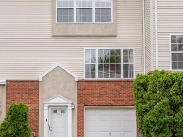 194A N Grove St, East Orange, NJ 07017