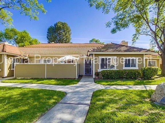 2nd image of 10714 Holly Meadows Dr Unit B