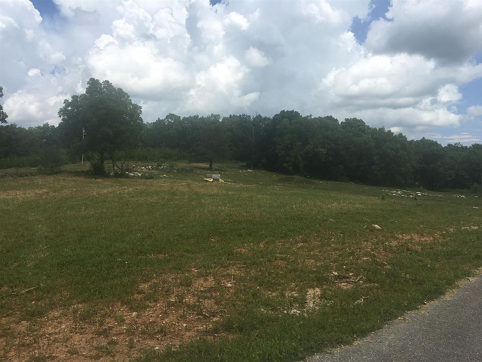 2nd image of 40 Kyle Rd