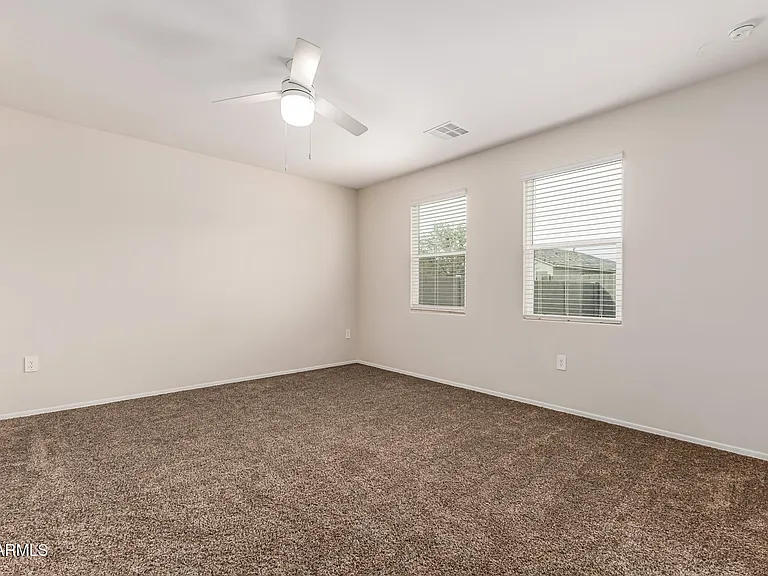 1925 W Pinkley Ave — Photo 10