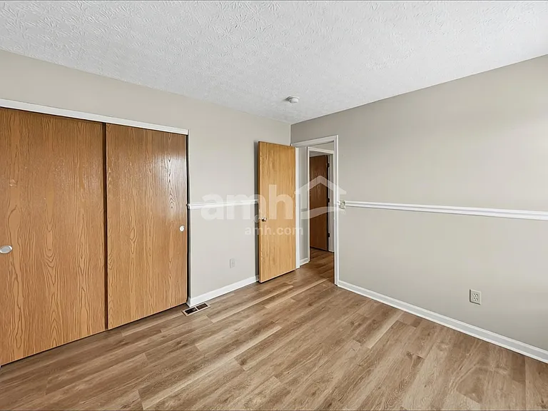 1053 Amherst Blvd — Photo 15
