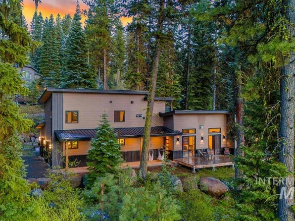 1390 Majestic View Dr, McCall, ID 83638