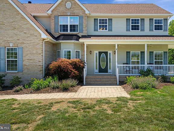 5th image of 2076 Percheron Dr